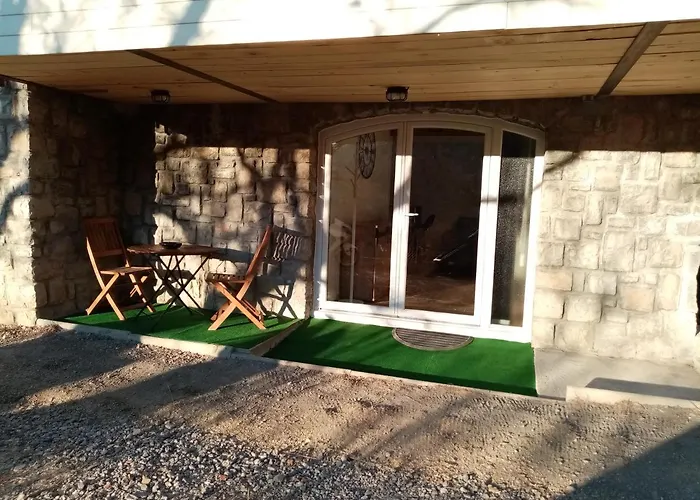 Studio de Charme neuf à la Montagne